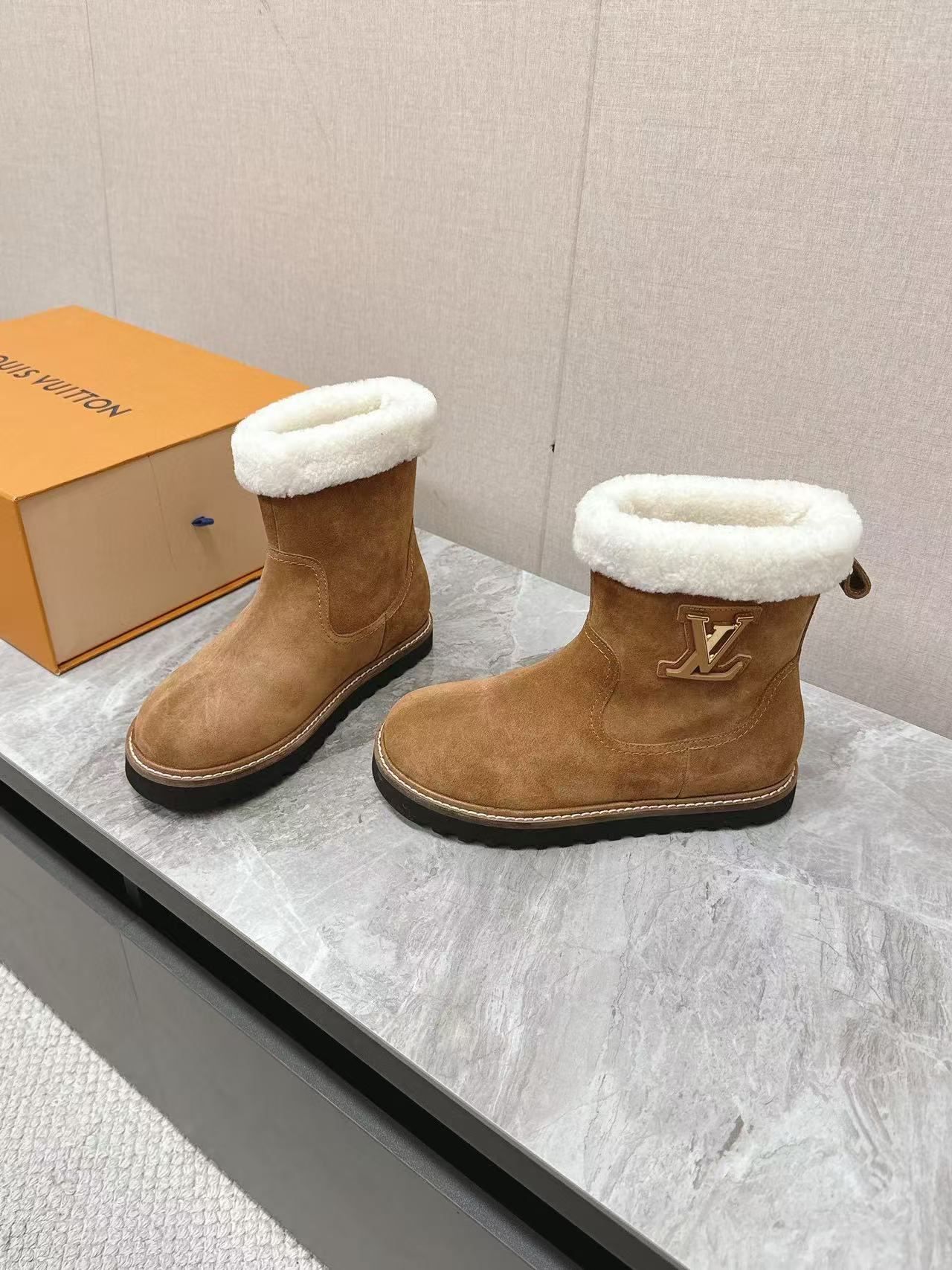 LV高品質スエードショートブーツ【50％割引+送料無料】