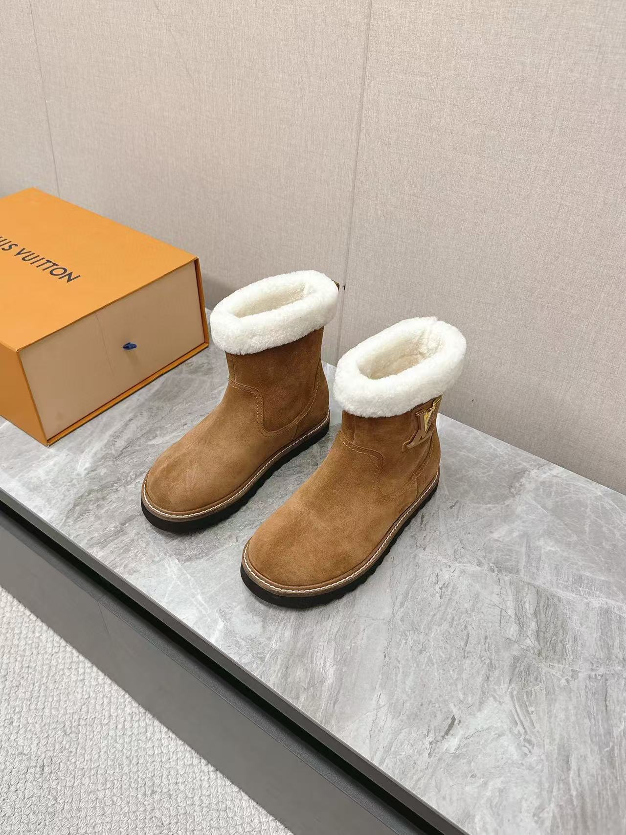 LV高品質スエードショートブーツ【50％割引+送料無料】