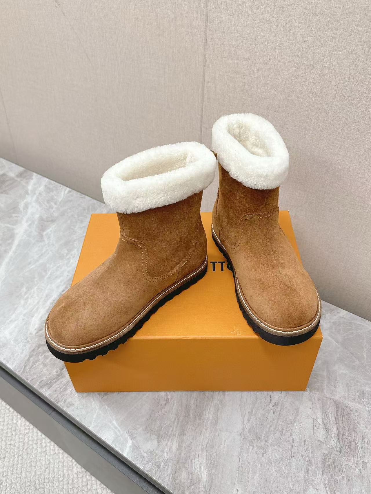 LV高品質スエードショートブーツ【50％割引+送料無料】