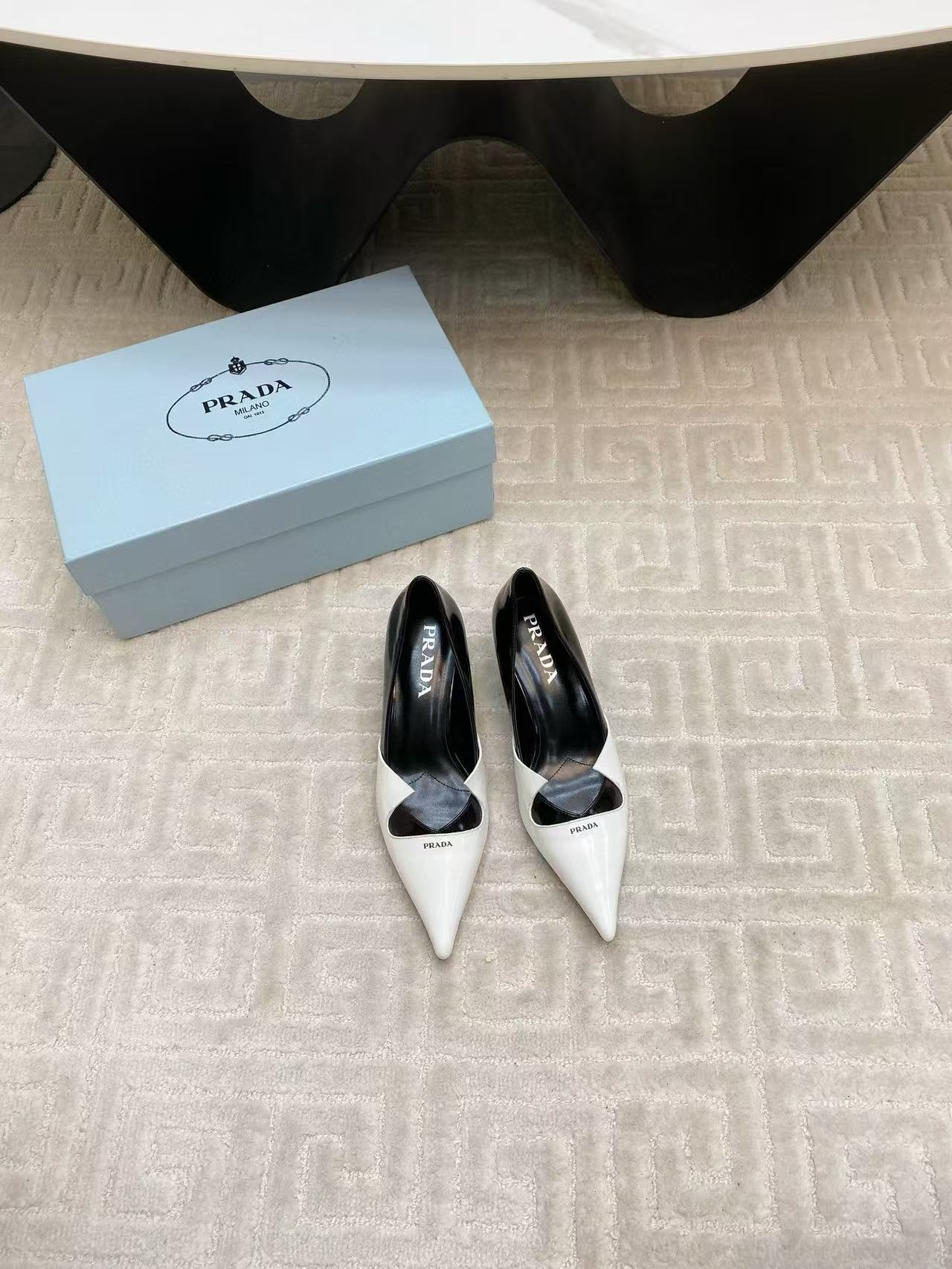 PR4DA 高品質ポインテッドトゥハイヒール【50％割引+送料無料】