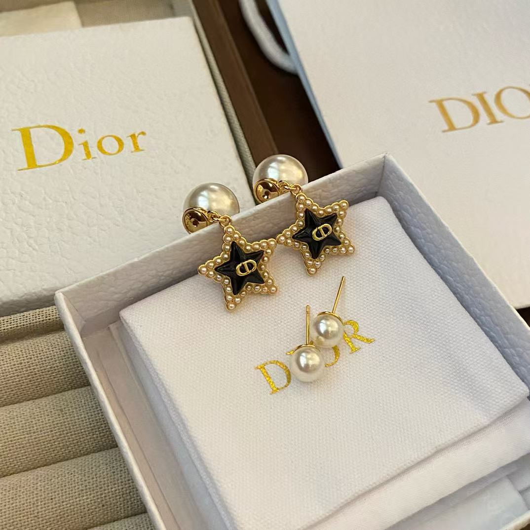 DI0R 樹脂五芒星パールイヤリング【50％割引+送料無料】