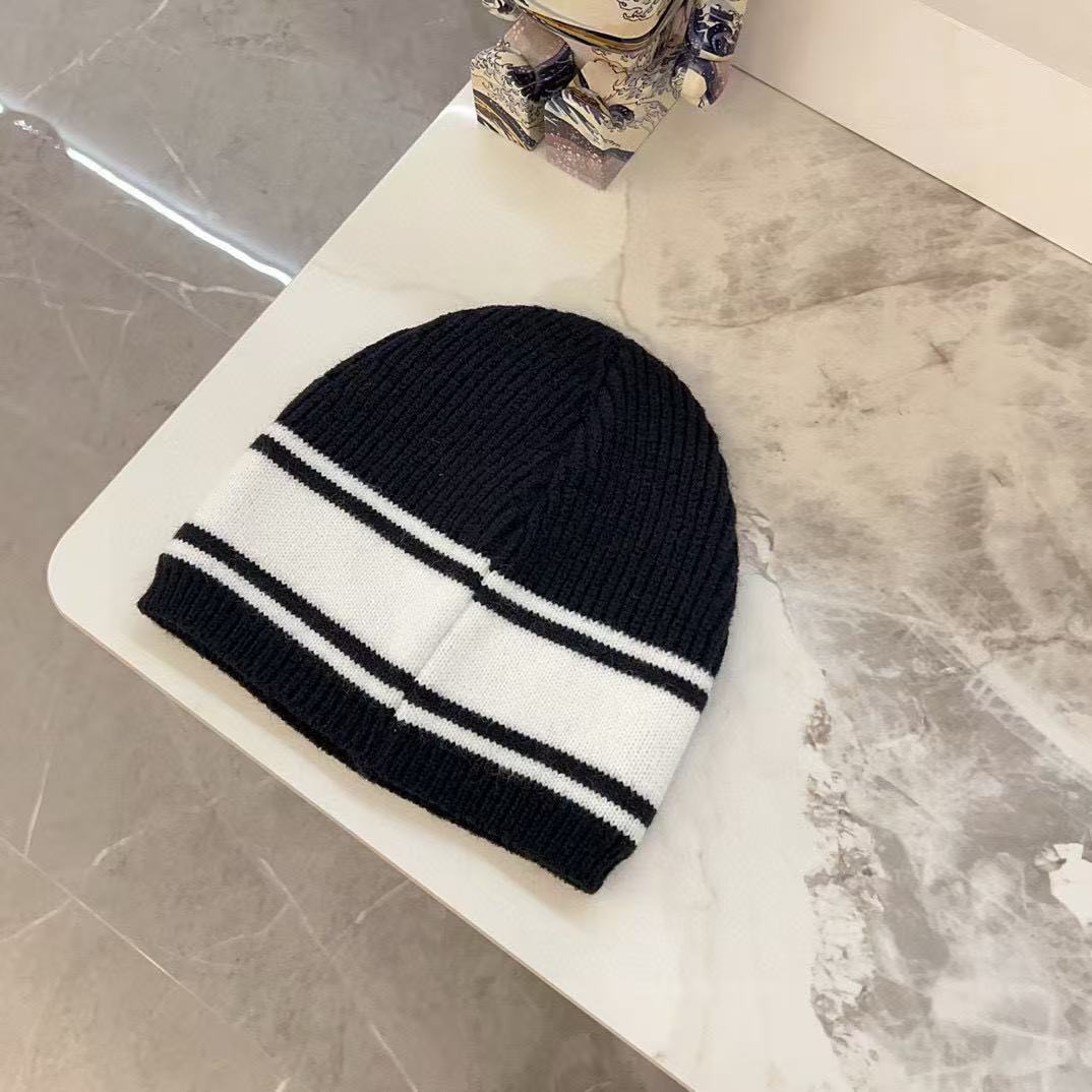 MONCLER シンプルニットビーニー【50％割引+送料無料】