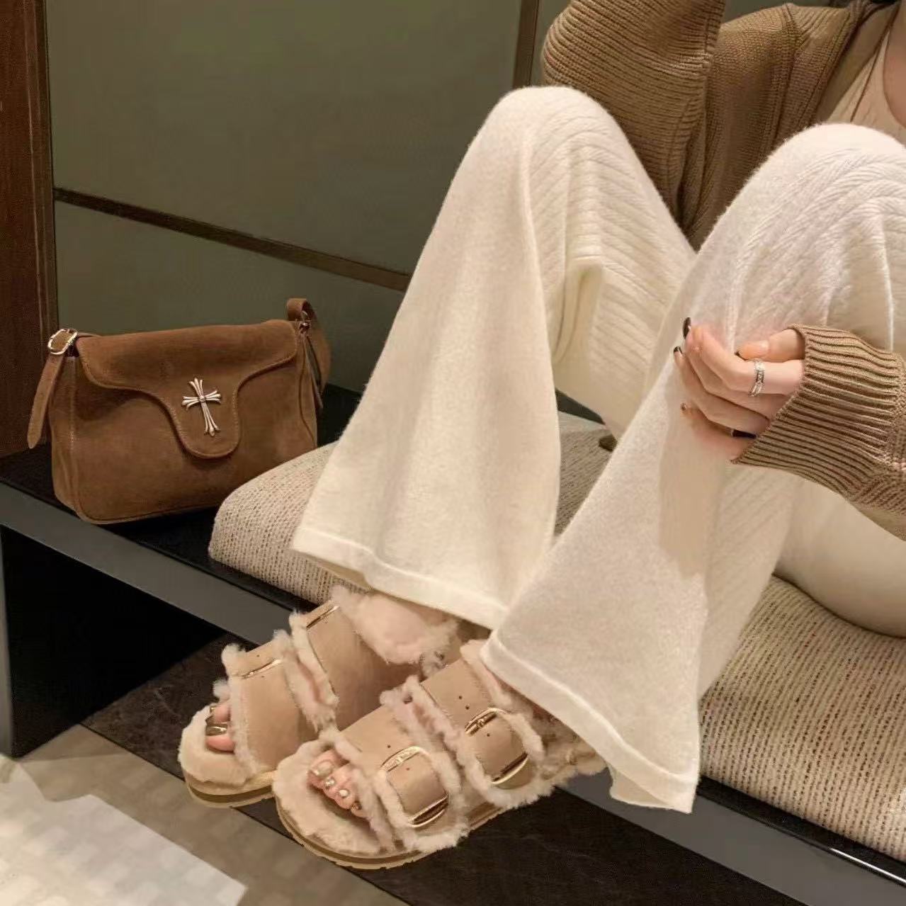 Chr0me Hearts ディアスキン ショルダー クロスボディバッグ【50％割引+送料無料】