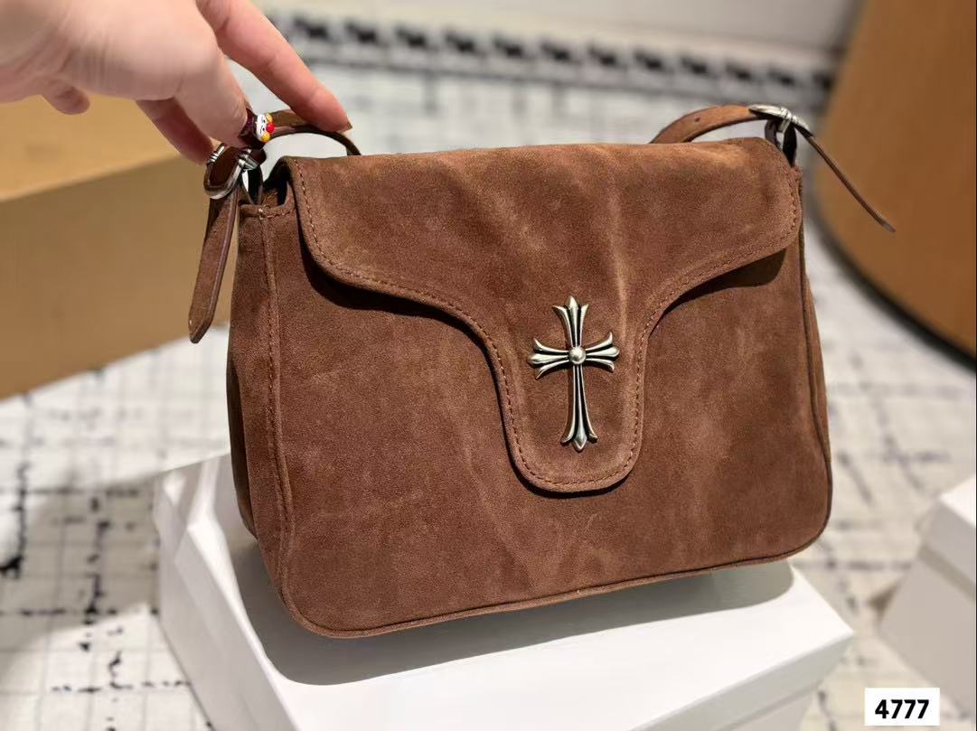 Chr0me Hearts ディアスキン ショルダー クロスボディバッグ【50％割引+送料無料】