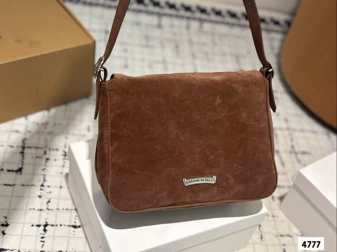 Chr0me Hearts ディアスキン ショルダー クロスボディバッグ【50％割引+送料無料】