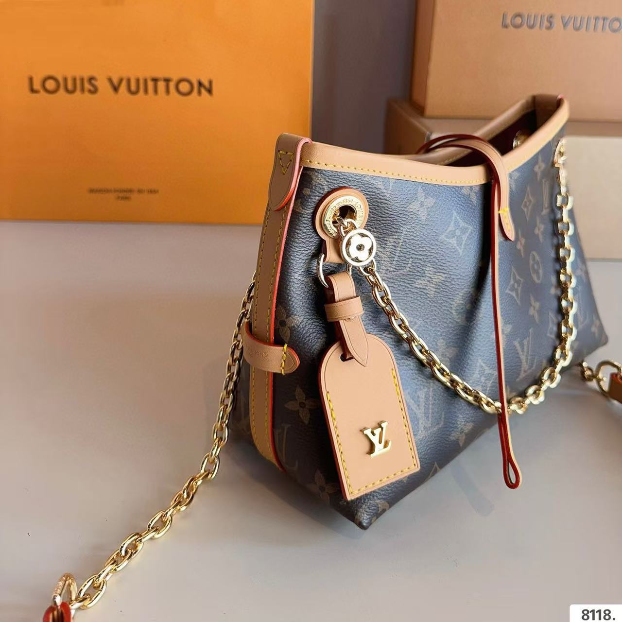 LV老眼ショッピングバッグ【50％割引+送料無料】