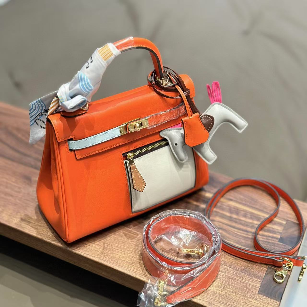 HERME5 kelly 25cm swiftハンドバッグ【50％割引+送料無料】