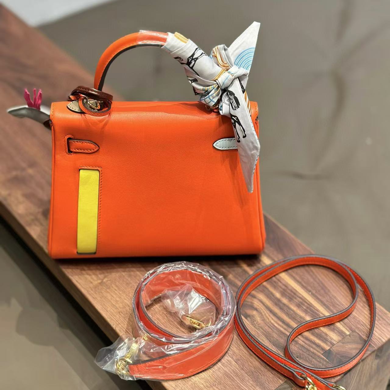 HERME5 kelly 25cm swiftハンドバッグ【50％割引+送料無料】