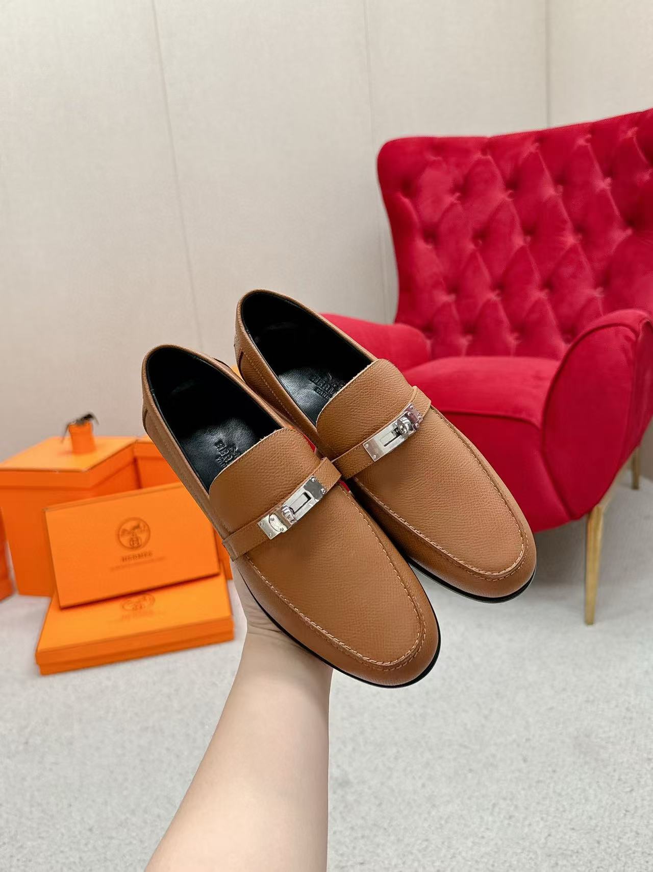 HERME5高品質シンプルなローファー【50％割引+送料無料】