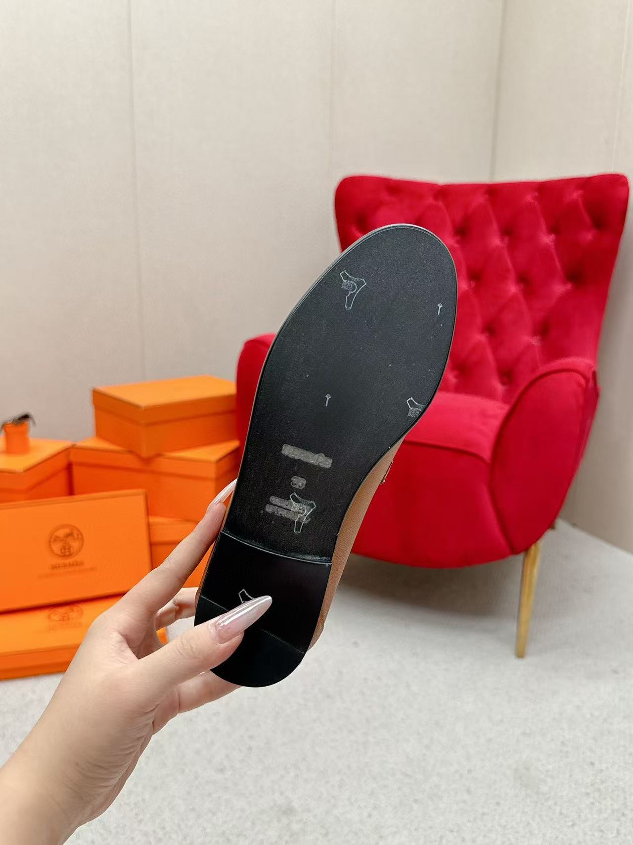 HERME5高品質シンプルなローファー【50％割引+送料無料】