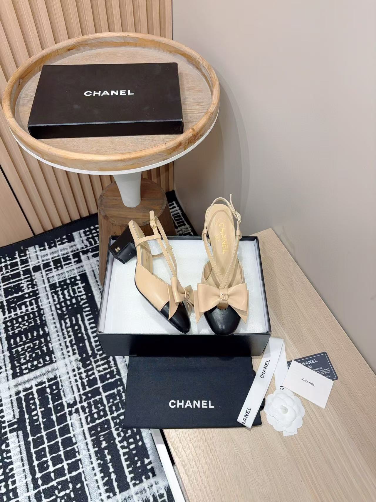 CHANE1 高品質バタフライ太ヒール靴【50％割引+送料無料】