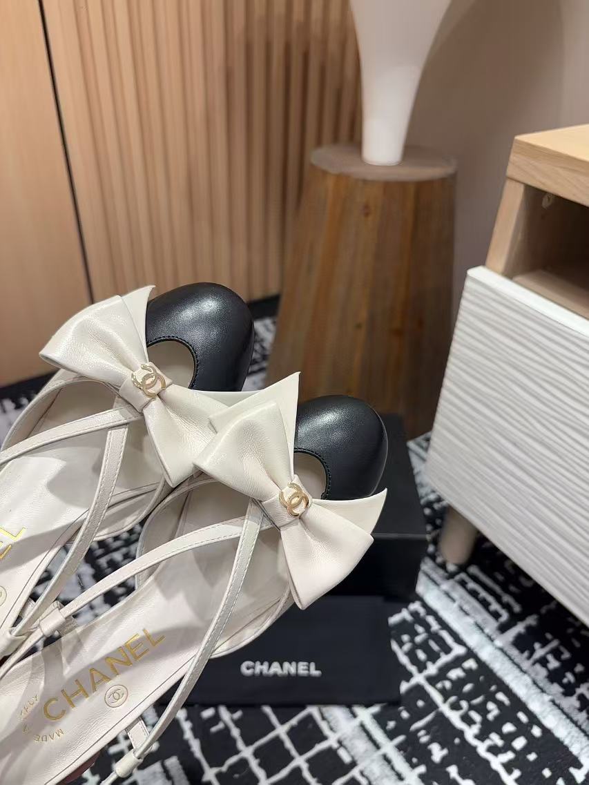 CHANE1 高品質バタフライ太ヒール靴【50％割引+送料無料】