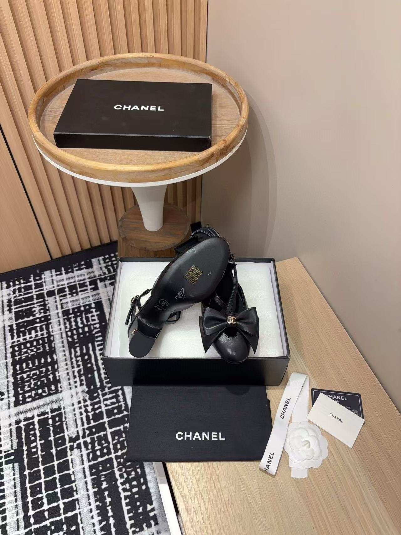 CHANE1 高品質バタフライ太ヒール靴【50％割引+送料無料】