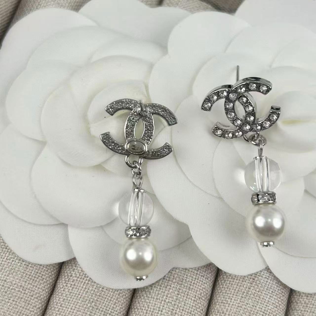 CHANE1 ダブルC フルダイヤモンドパールピアス【50％割引+送料無料】