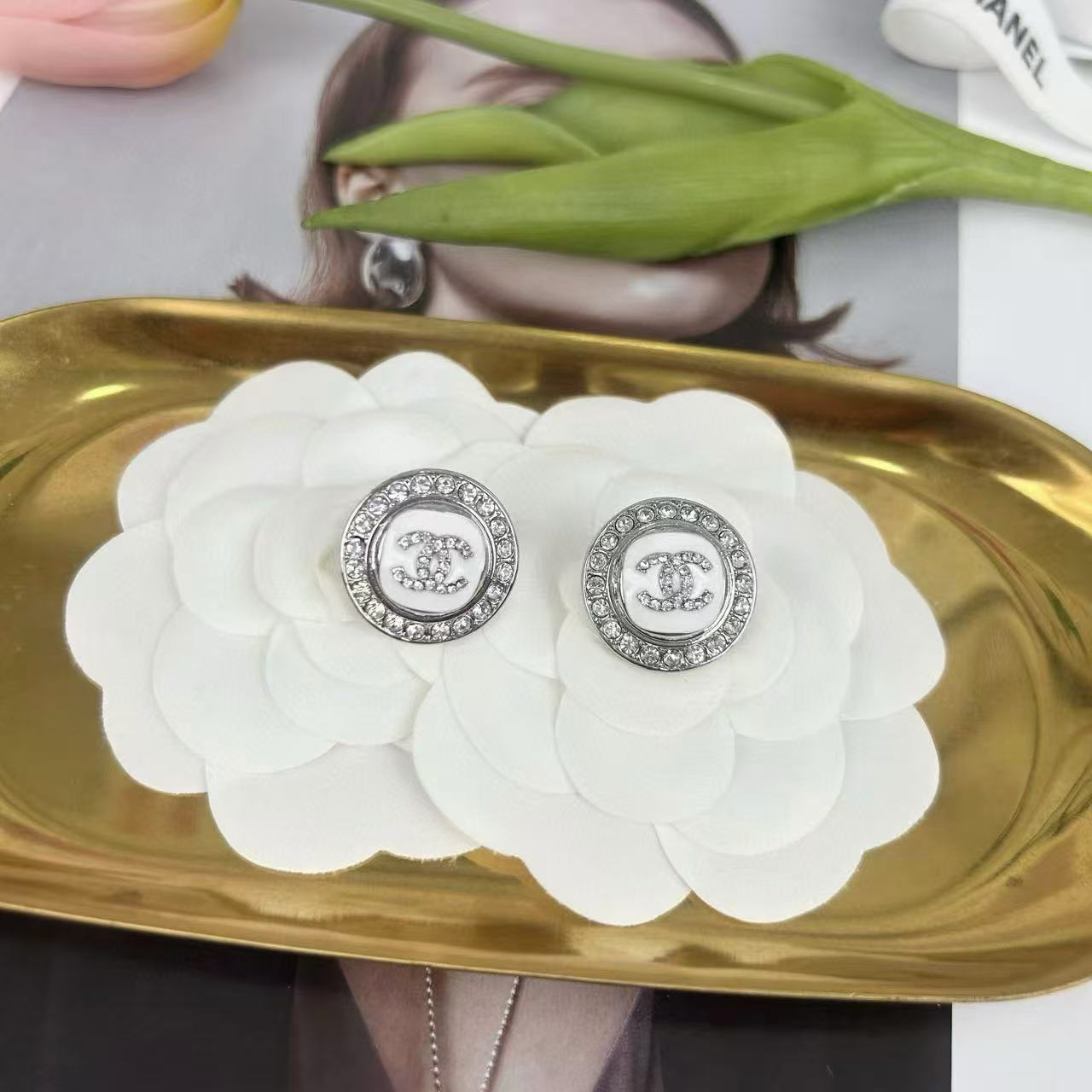 CHANE1 フルダイヤモンド ラウンド イヤリング【50％割引+送料無料】