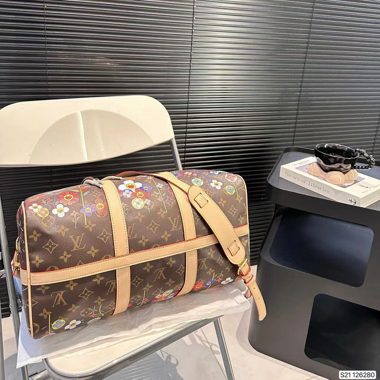 LVプリントトラベルバッグ【50％割引+送料無料】