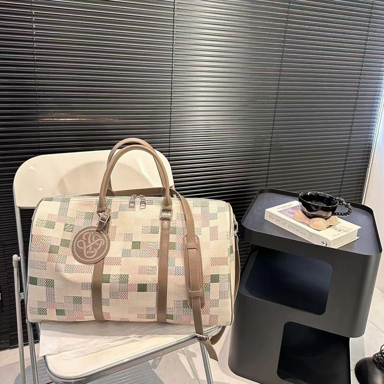 LV チェッカーボード トラベルバッグ【50％割引+送料無料】