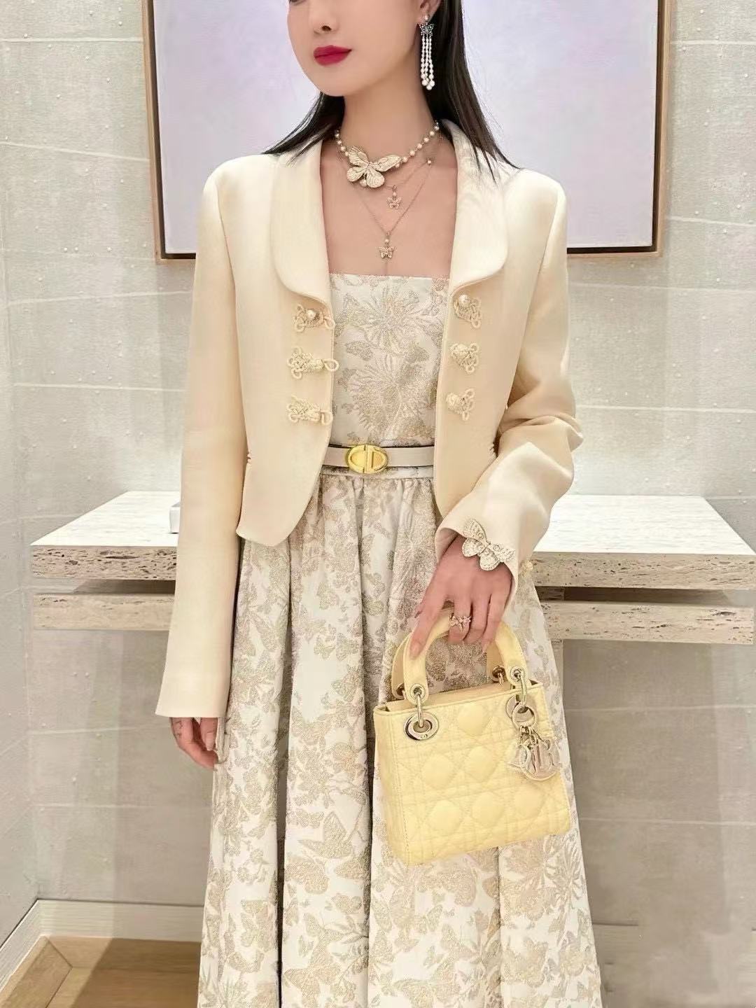 DI0R lady黄色のハンドバッグ【50％割引+送料無料】