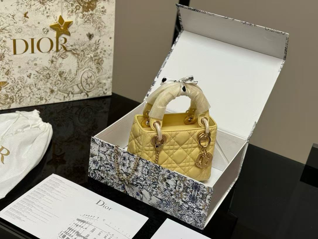 DI0R lady黄色のハンドバッグ【50％割引+送料無料】