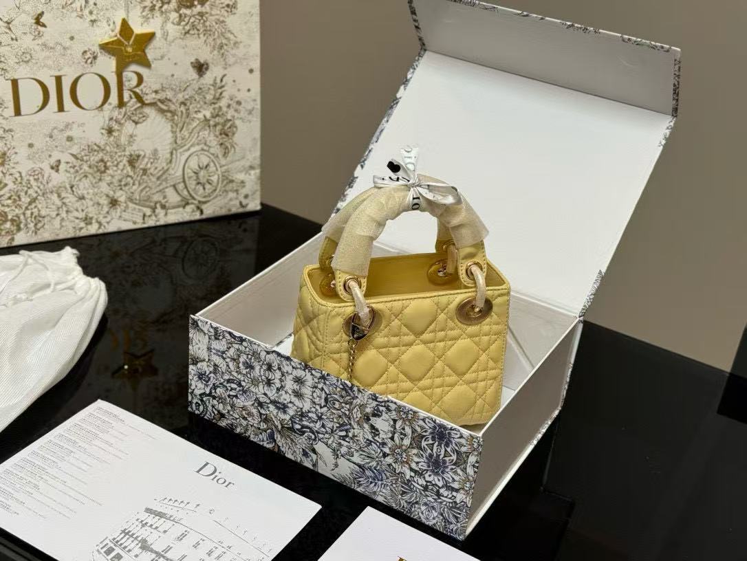 DI0R lady黄色のハンドバッグ【50％割引+送料無料】