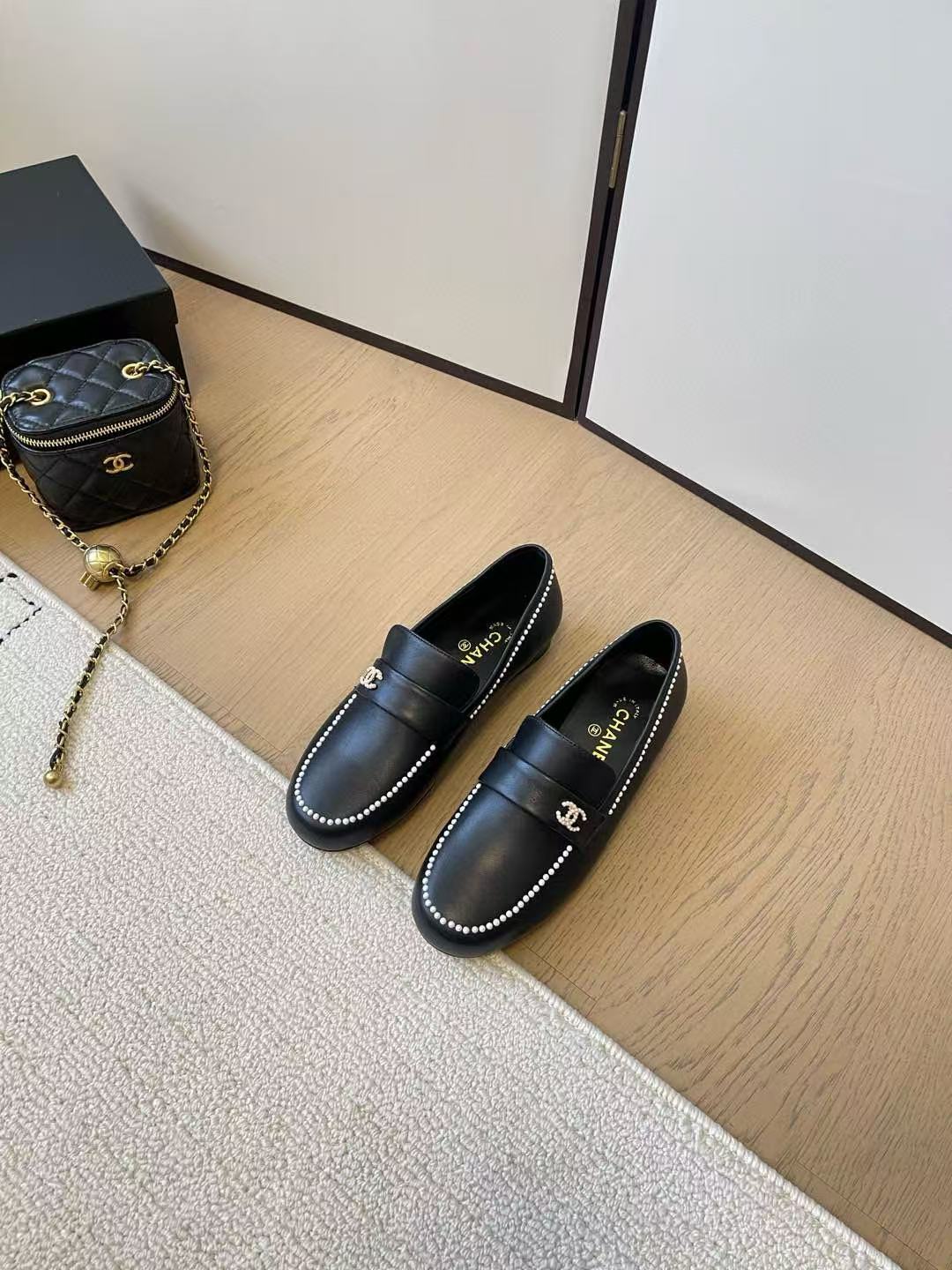 CHANE1 高品質シンプルフラットシューズ【50％割引+送料無料】