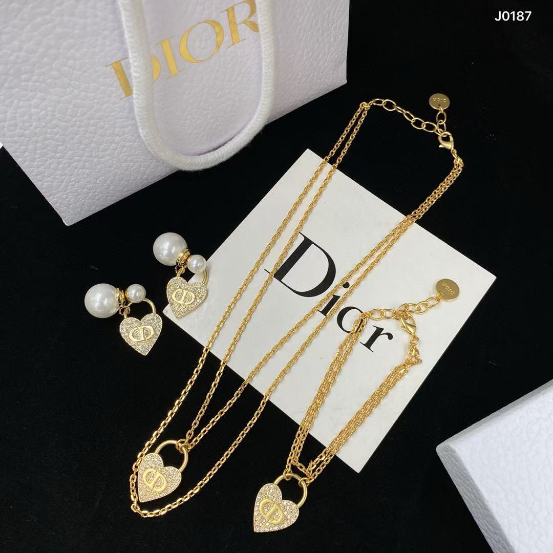 DI0R ハート型ピアス＋ブレスレット＋ネックレス3点セット【50％割引+送料無料】