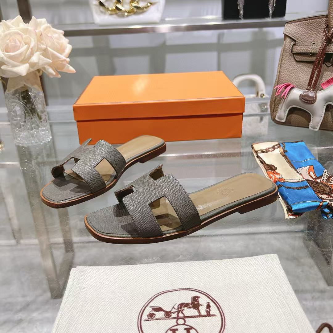 HERME5 上質な牛革スリッパ【50％割引+送料無料】