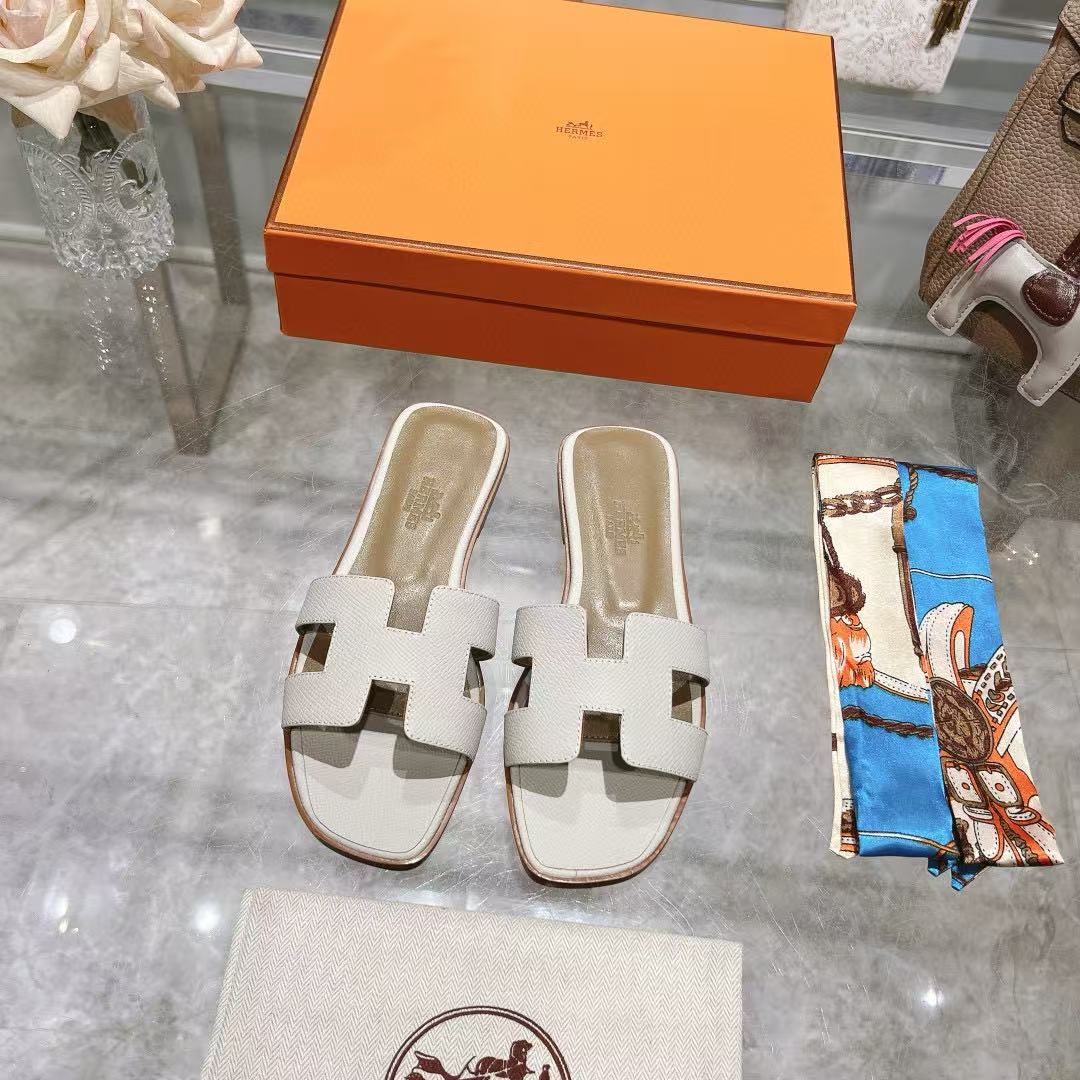 HERME5 上質な牛革スリッパ【50％割引+送料無料】