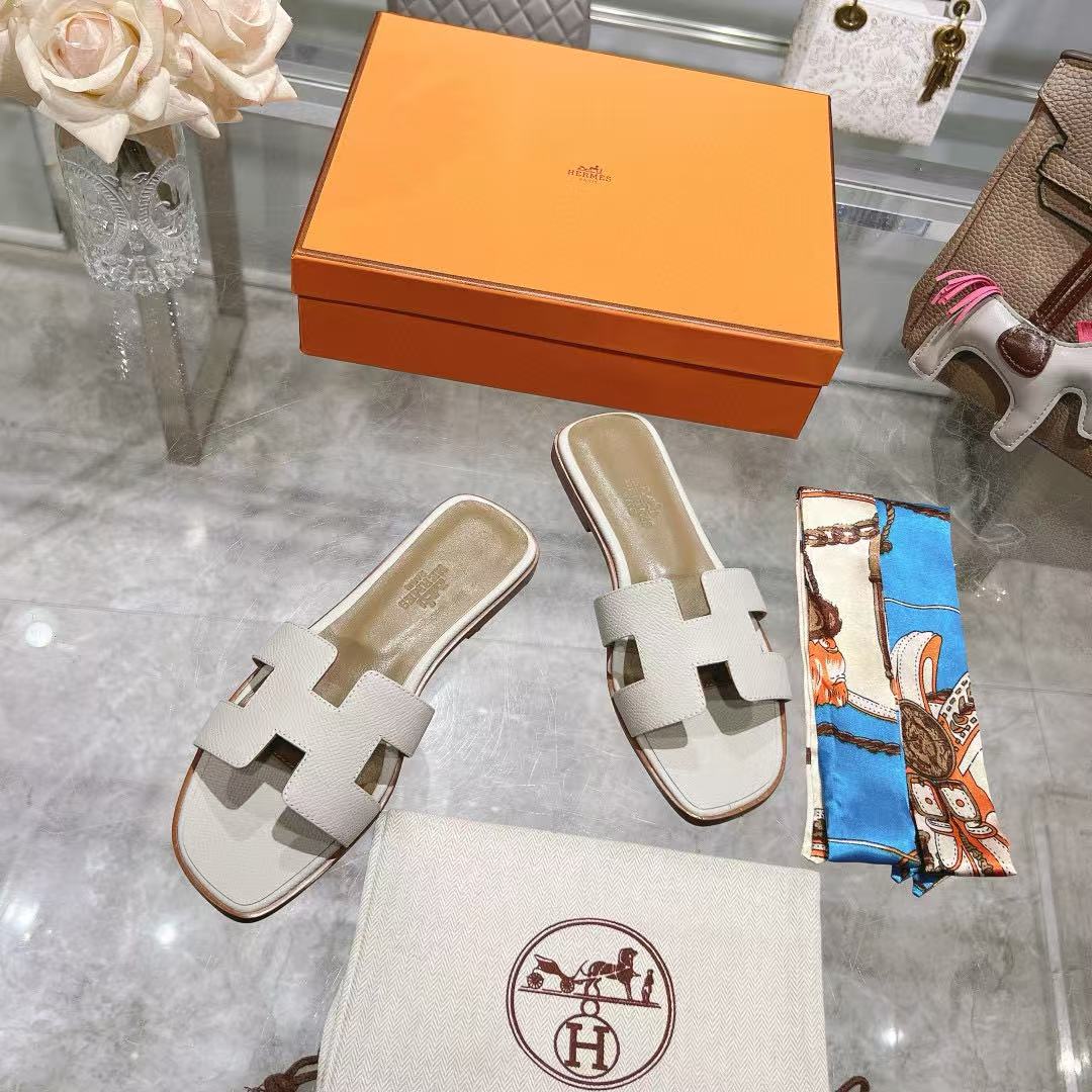 HERME5 上質な牛革スリッパ【50％割引+送料無料】