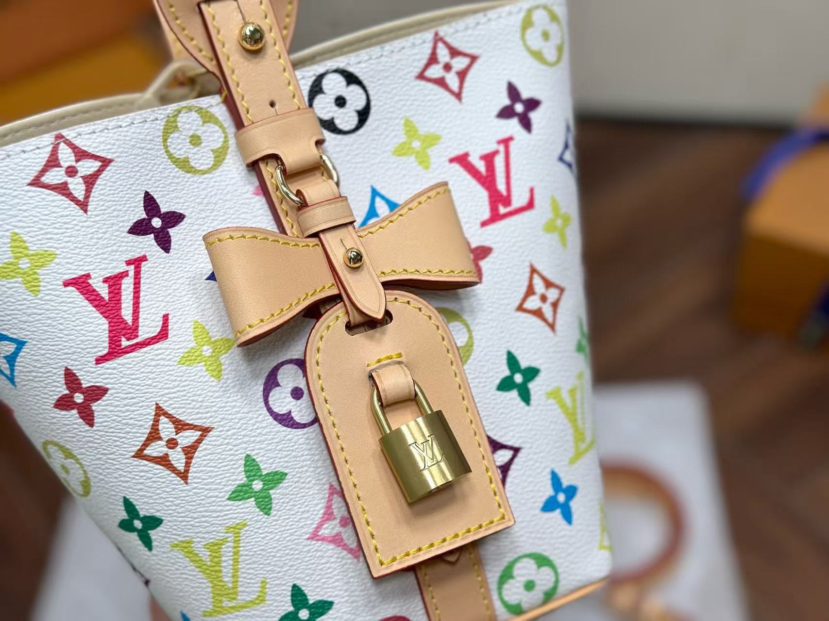 LV カラフル バケットバッグ【50％割引+送料無料】