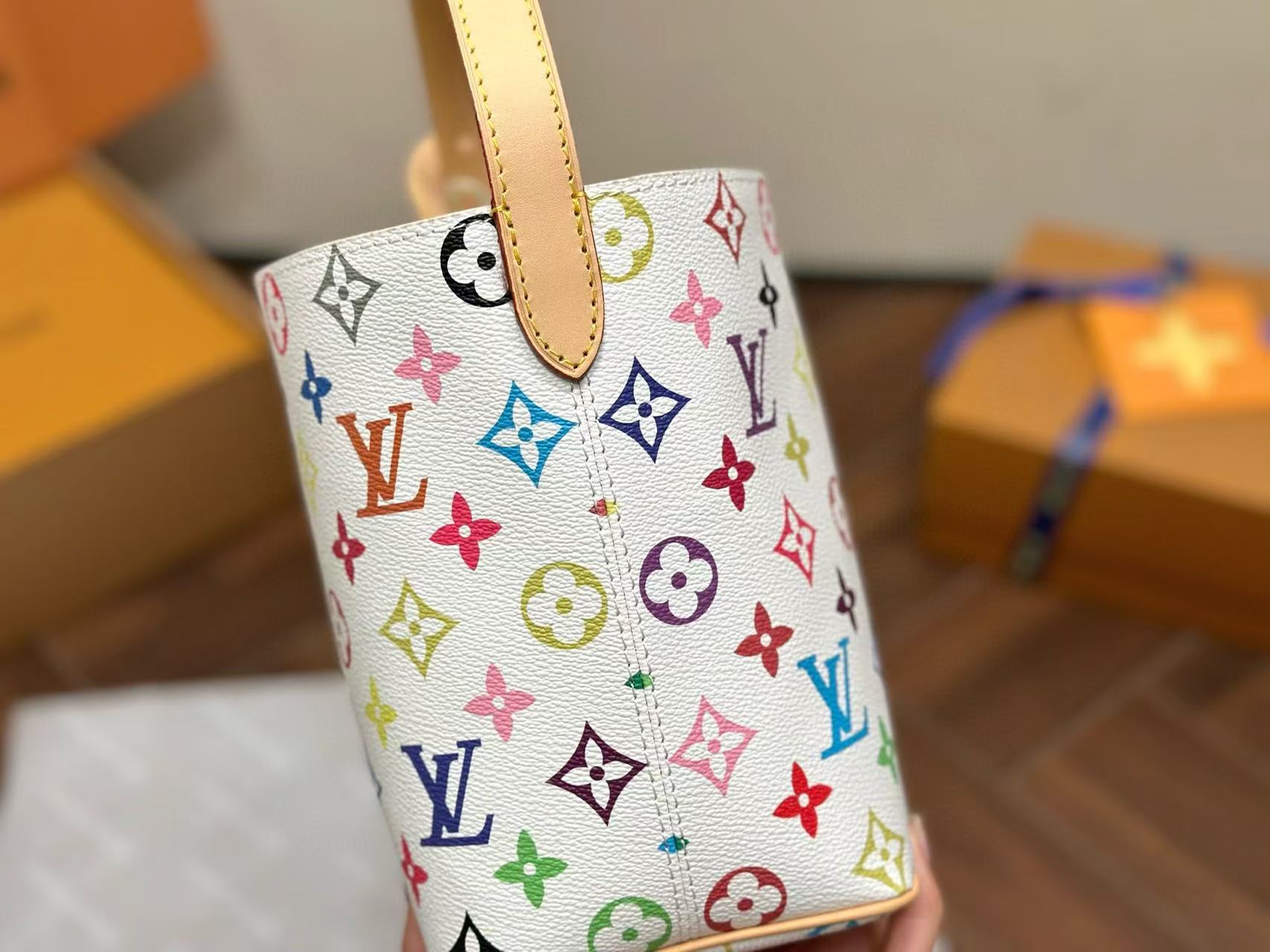 LV カラフル バケットバッグ【50％割引+送料無料】