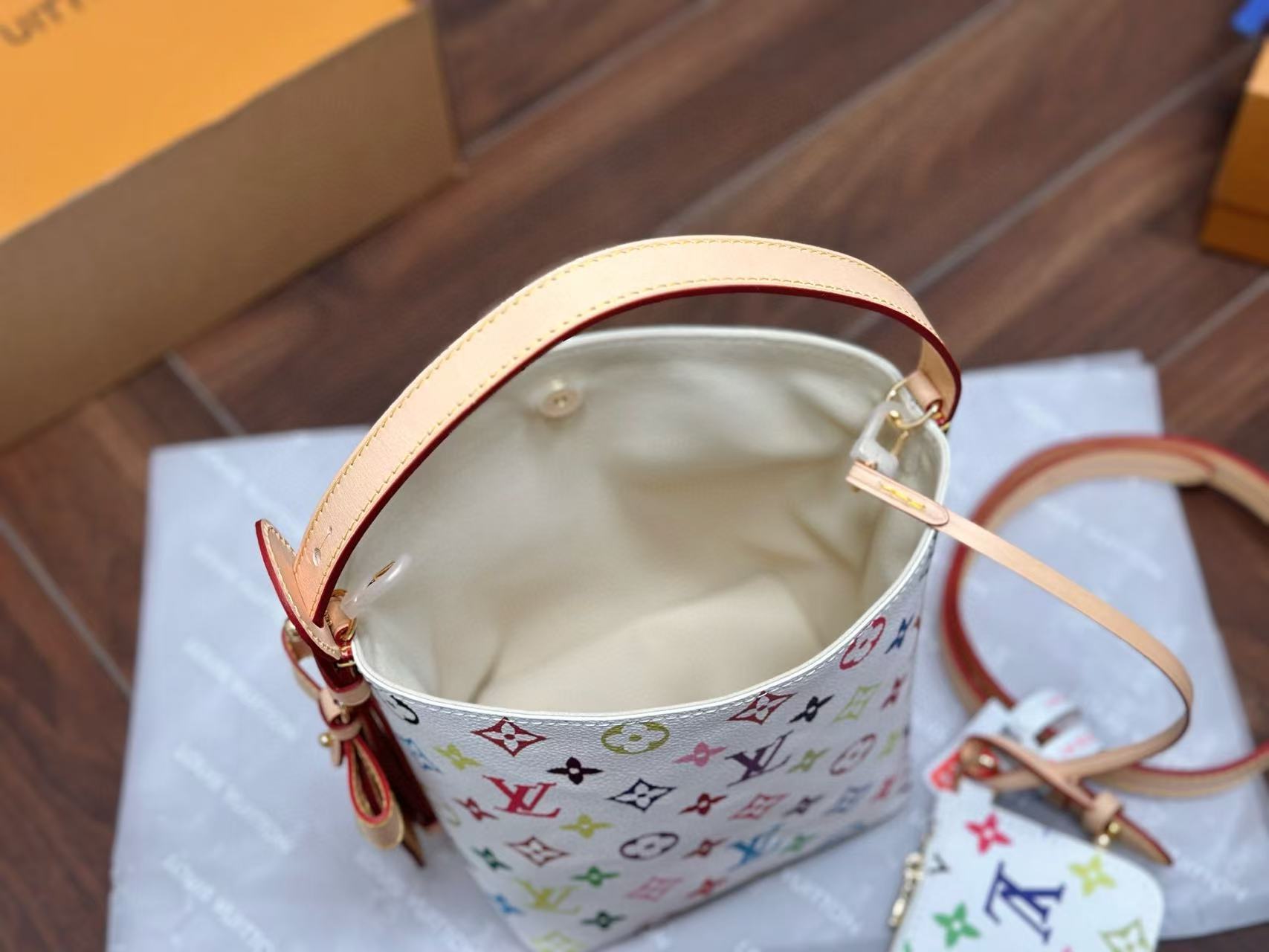 LV カラフル バケットバッグ【50％割引+送料無料】