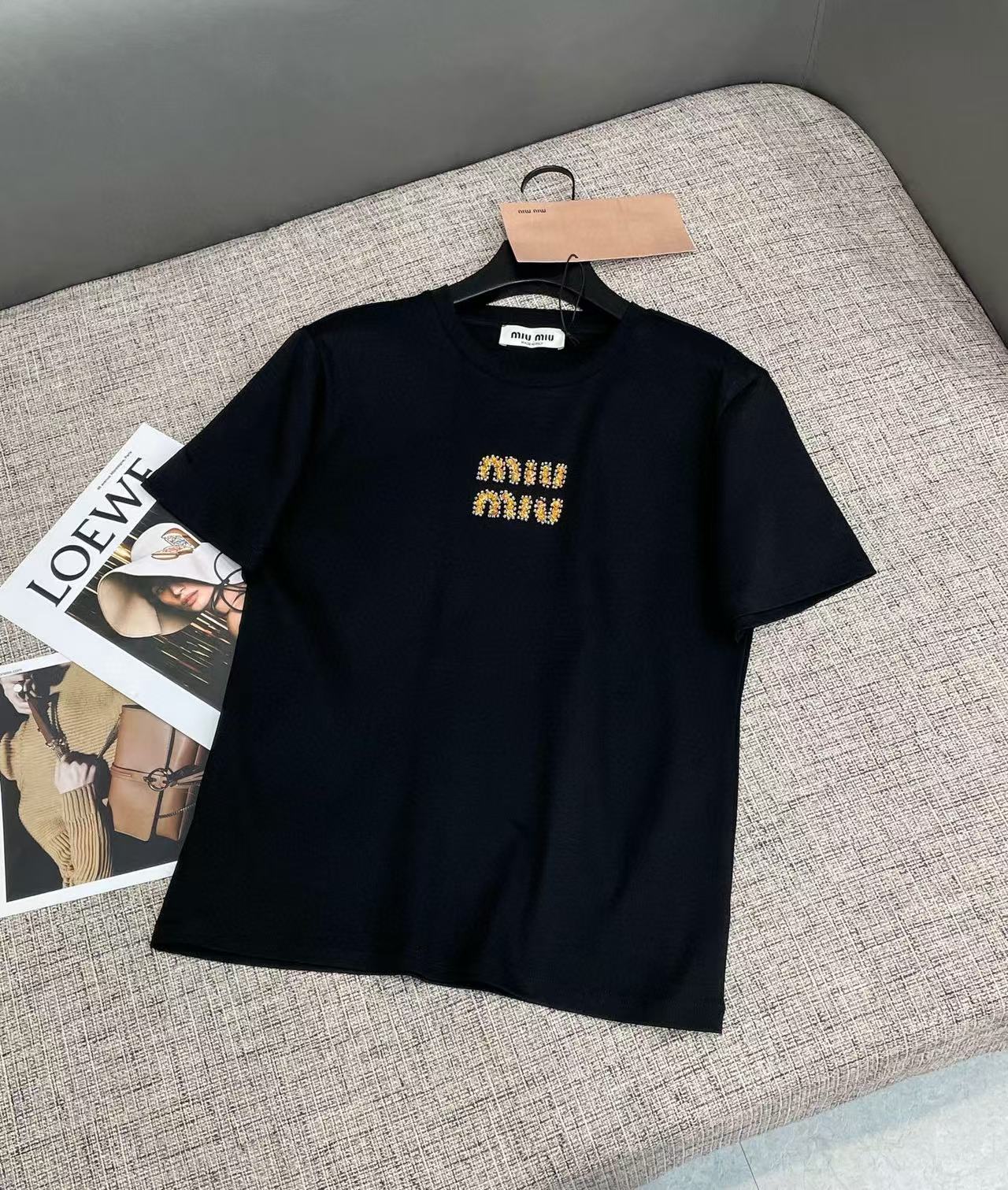 M1UM1U シンプルレターTシャツ【50％割引+送料無料】