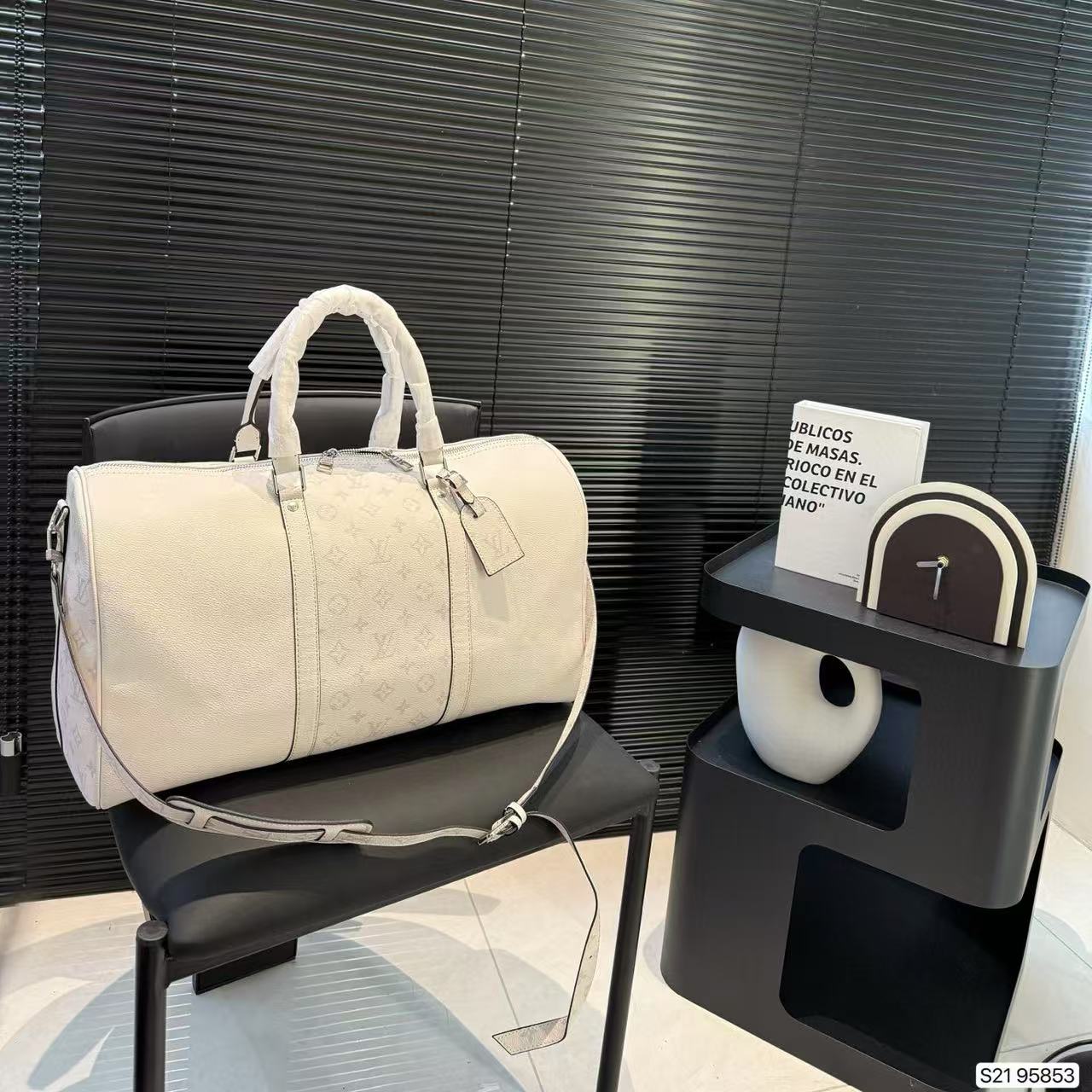 LV ユニセックス トラベルバッグ【50％割引+送料無料】