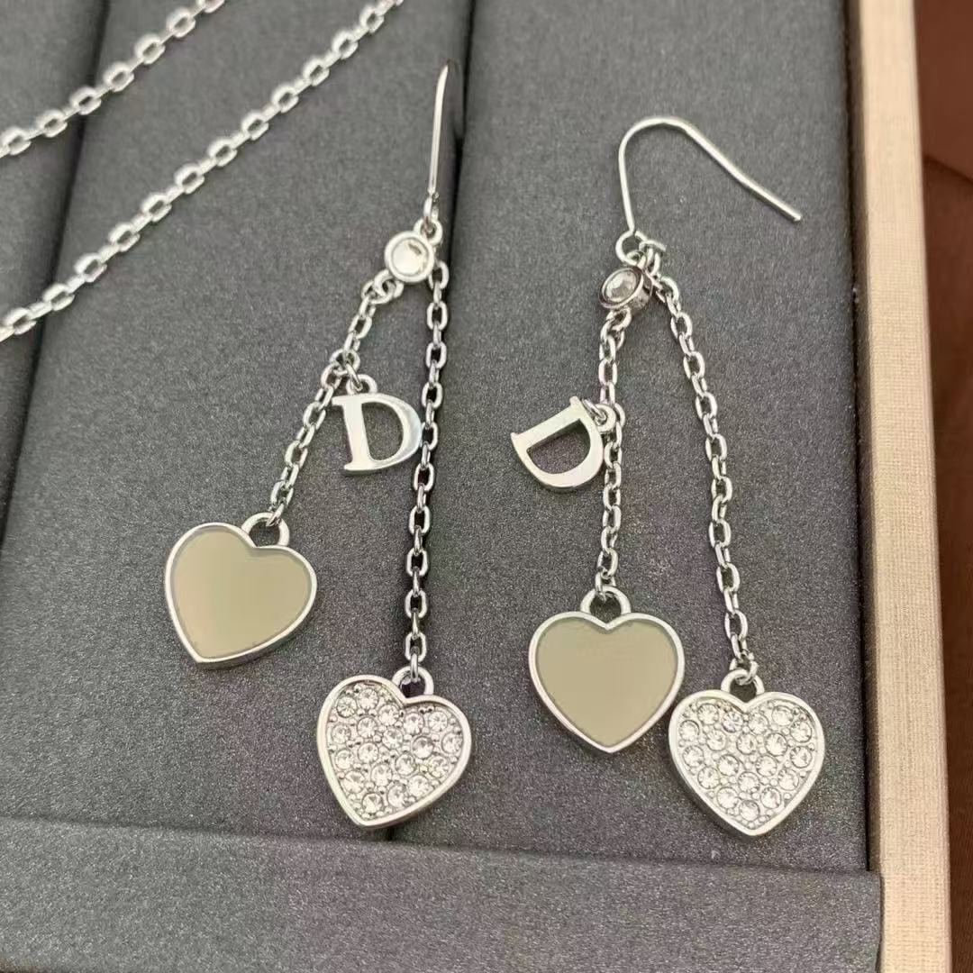 DI0R ハートピアス+ネックレス 2点セット【50％割引+送料無料】