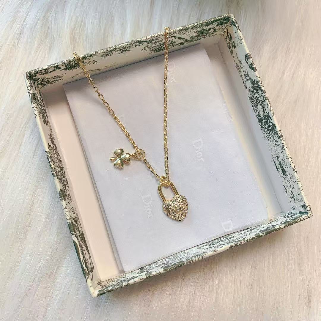 DI0R ダイヤモンド ハート ネックレス【50％割引+送料無料】