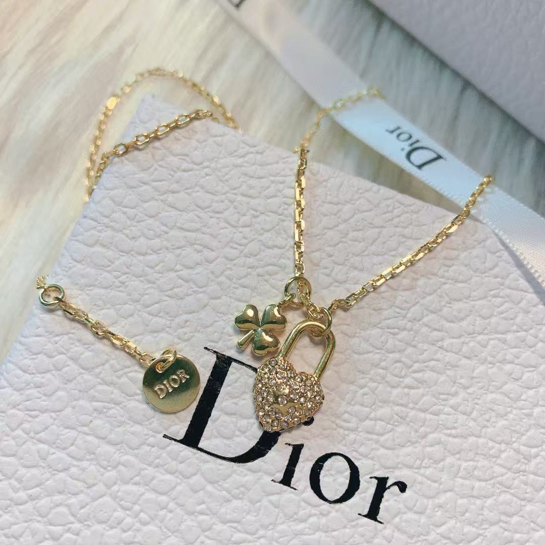 DI0R ダイヤモンド ハート ネックレス【50％割引+送料無料】