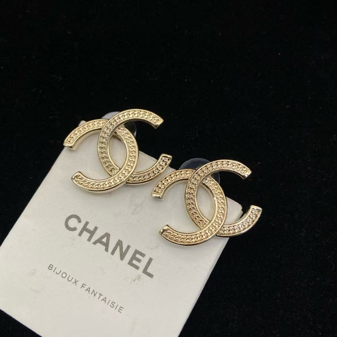 CHANE1 シンプルダブルCロゴピアス【50％割引+送料無料】