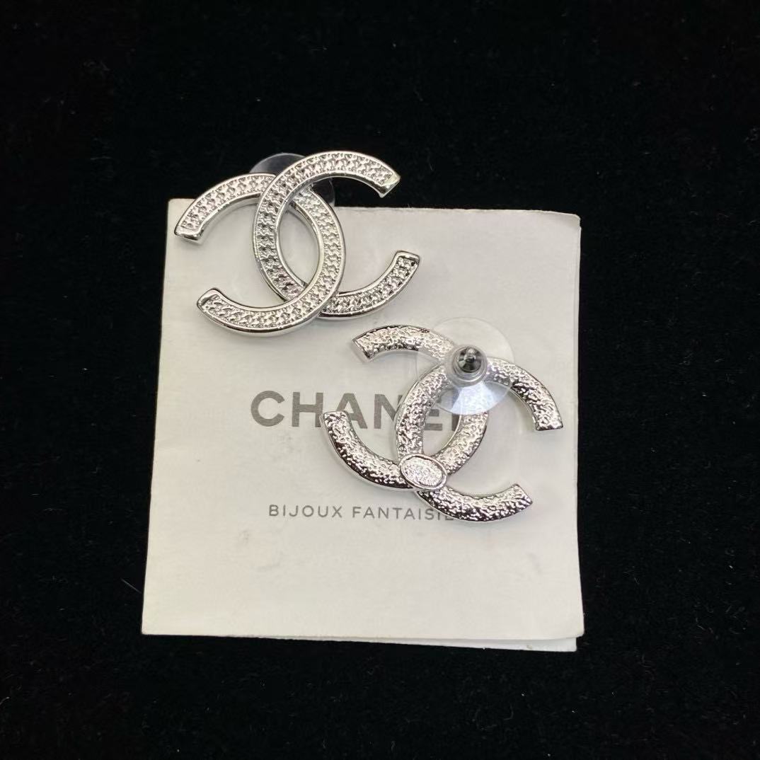 CHANE1 シンプルダブルCロゴピアス【50％割引+送料無料】