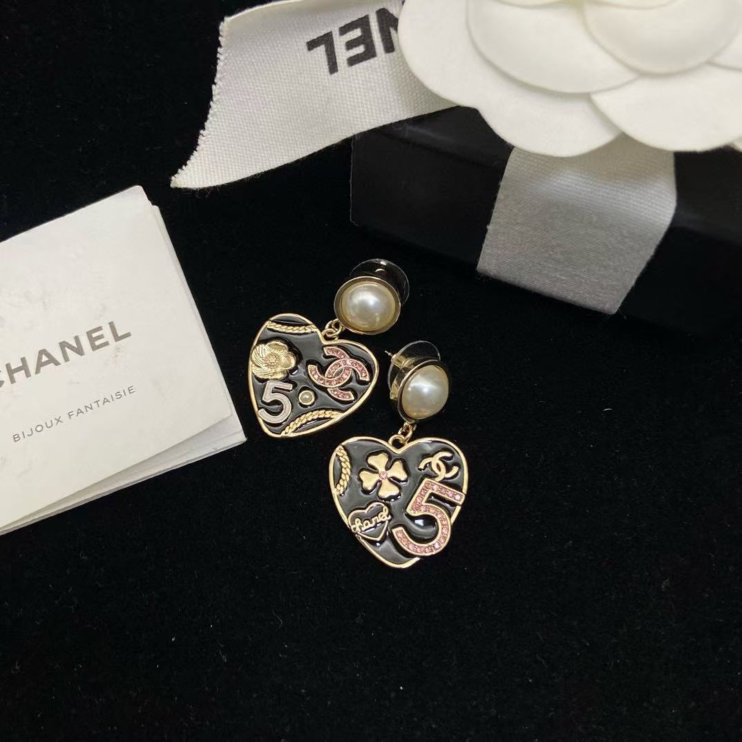 CHANE1 ハートパールピアス【50％割引+送料無料】