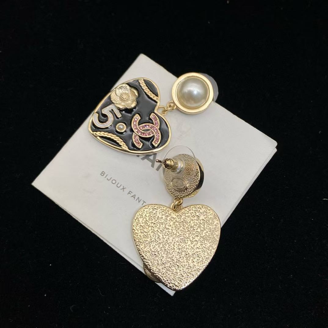 CHANE1 ハートパールピアス【50％割引+送料無料】