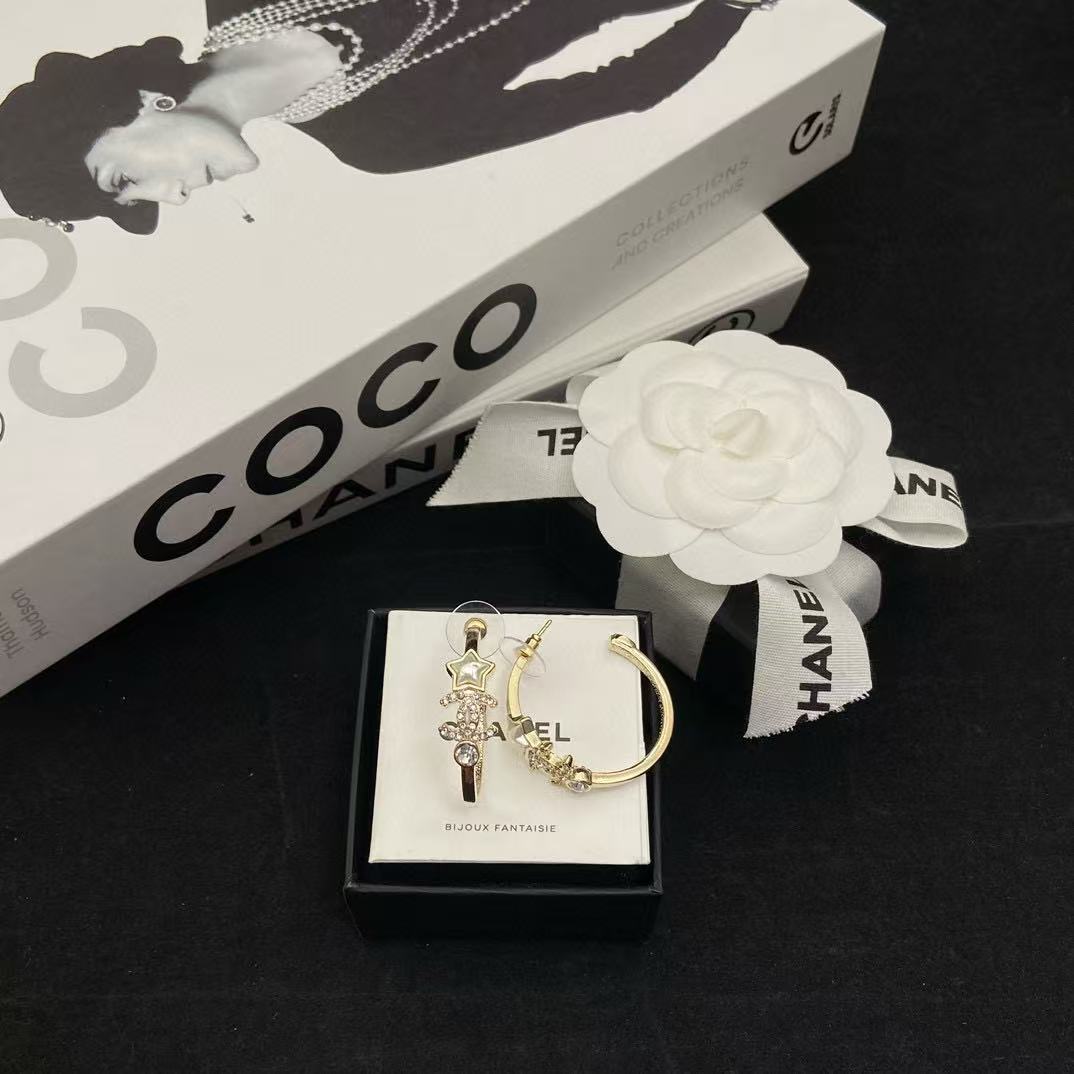 CHANE1 スターダブルCイヤリング【50％割引+送料無料】
