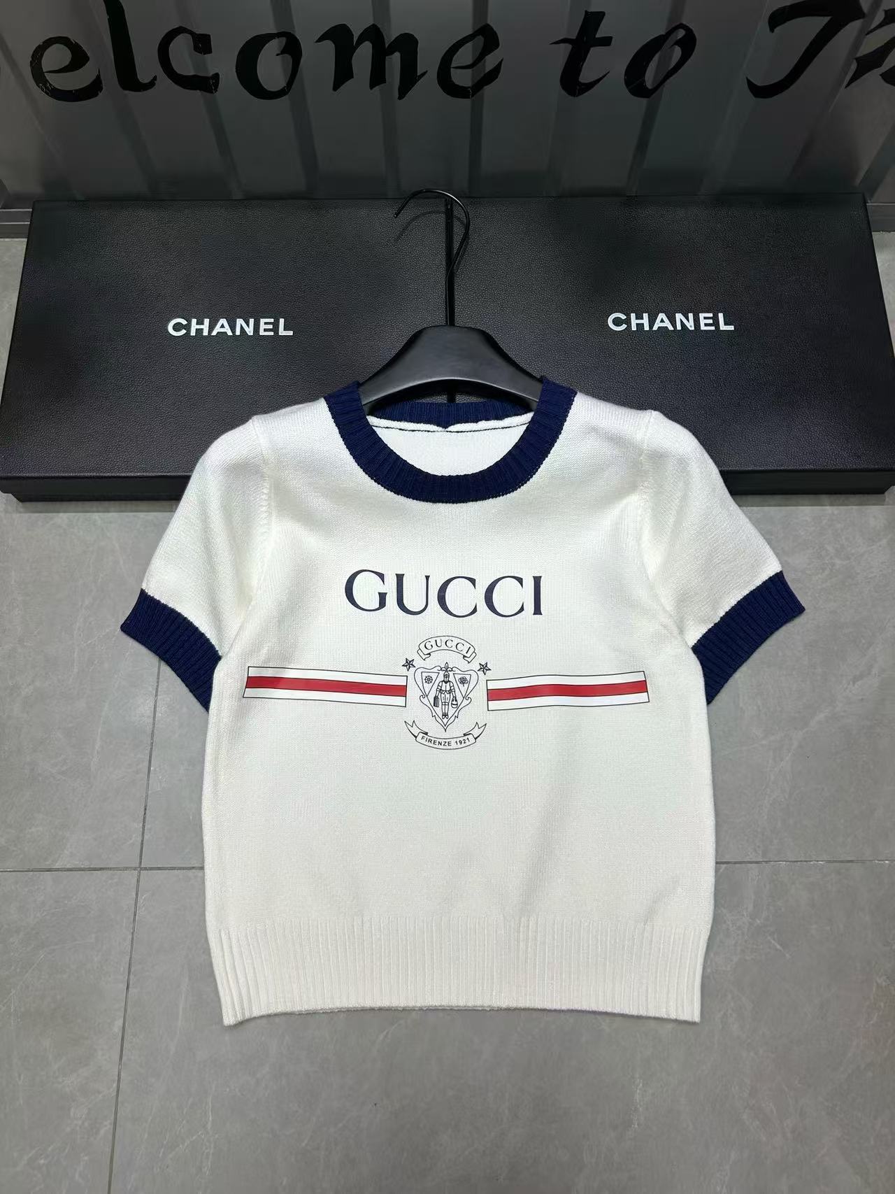 GUCC1 レターシールドウールセーター【50％割引+送料無料】