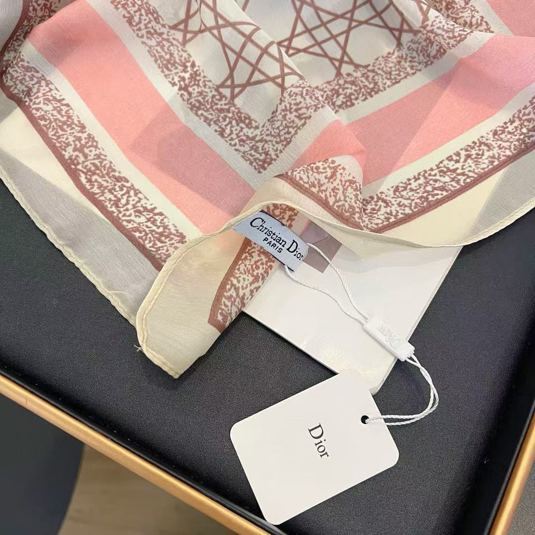 DI0R チェック柄シルクスカーフ【 50％割引+送料無料】