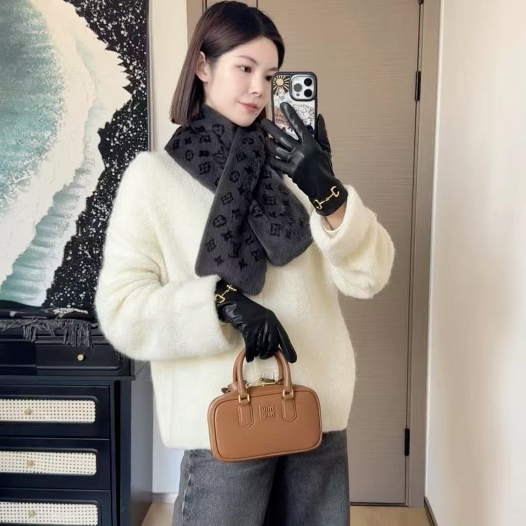 M1UM1U 牛革ボウリングバッグ【50％割引+送料無料】