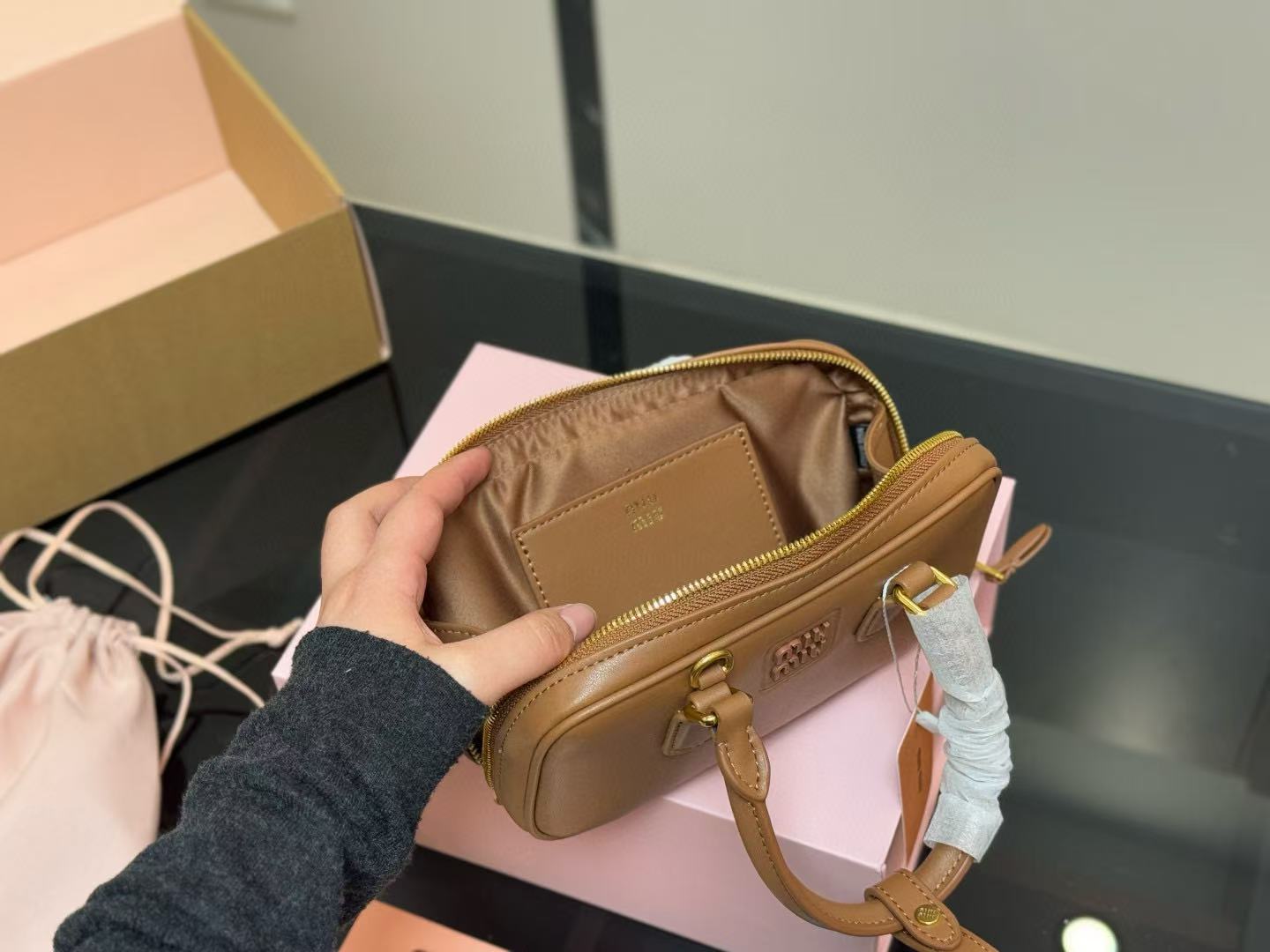 M1UM1U 牛革ボウリングバッグ【50％割引+送料無料】