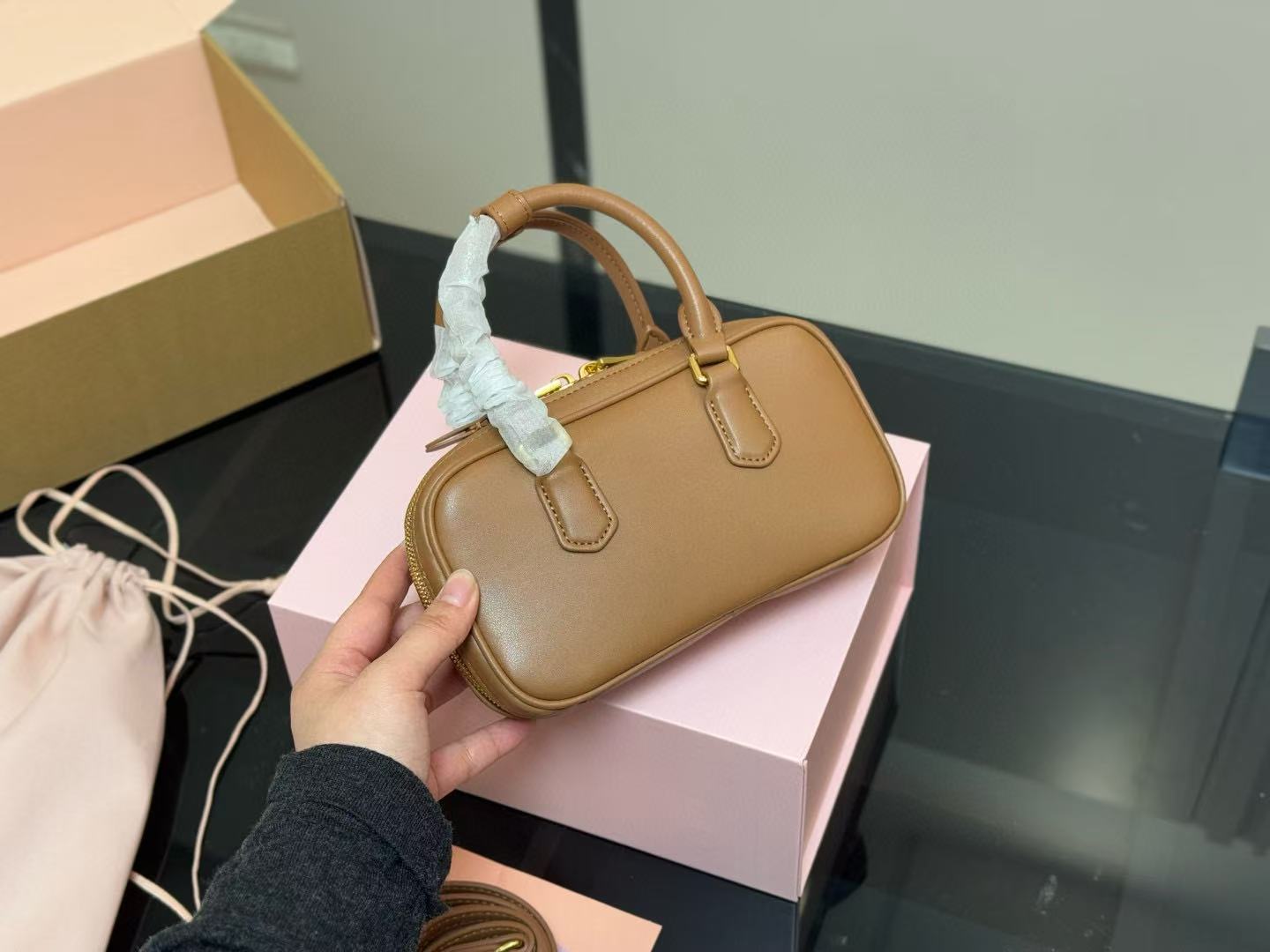 M1UM1U 牛革ボウリングバッグ【50％割引+送料無料】