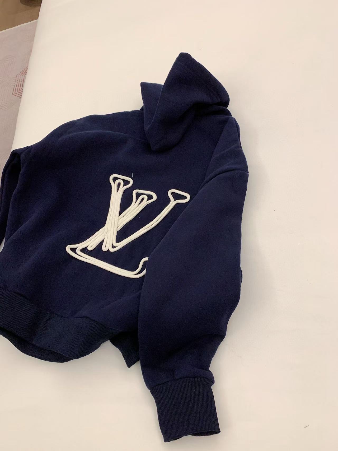 LV フード付きスウェットシャツ【50％割引+送料無料】