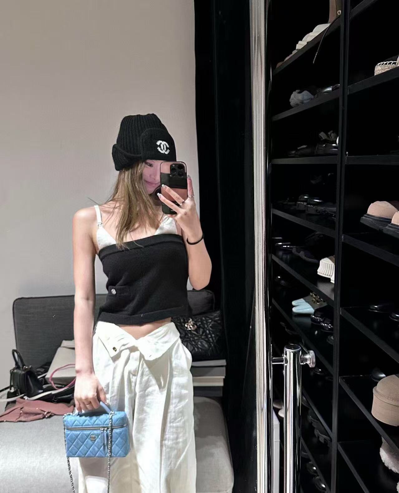 CHANE1 デニムコスメポーチ【 50％割引+送料無料】