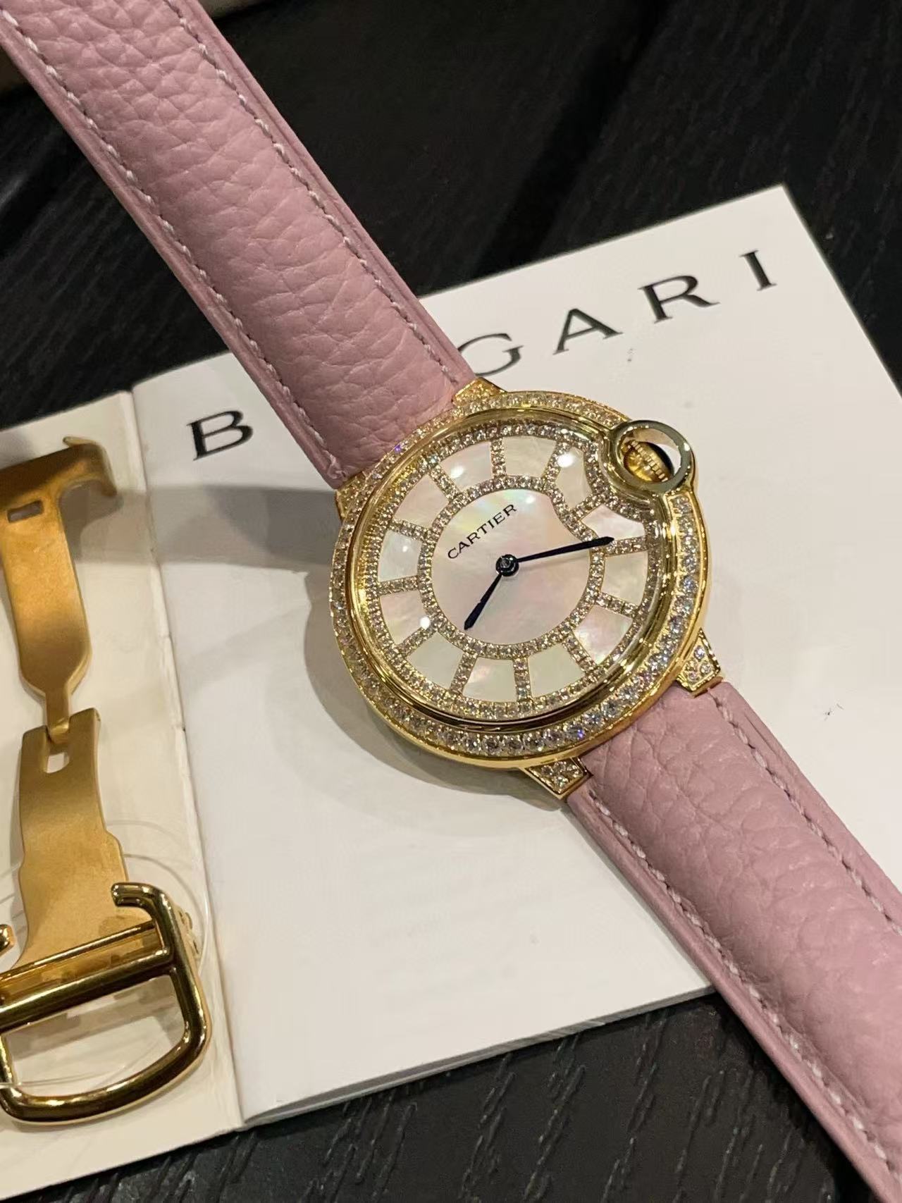 CART1ERブルーバルーンダイヤモンドレディースウォッチ【50％割引+送料無料】